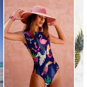 Averie Rayne Tropical Rainforest Print Zip Up One Piece Size Large